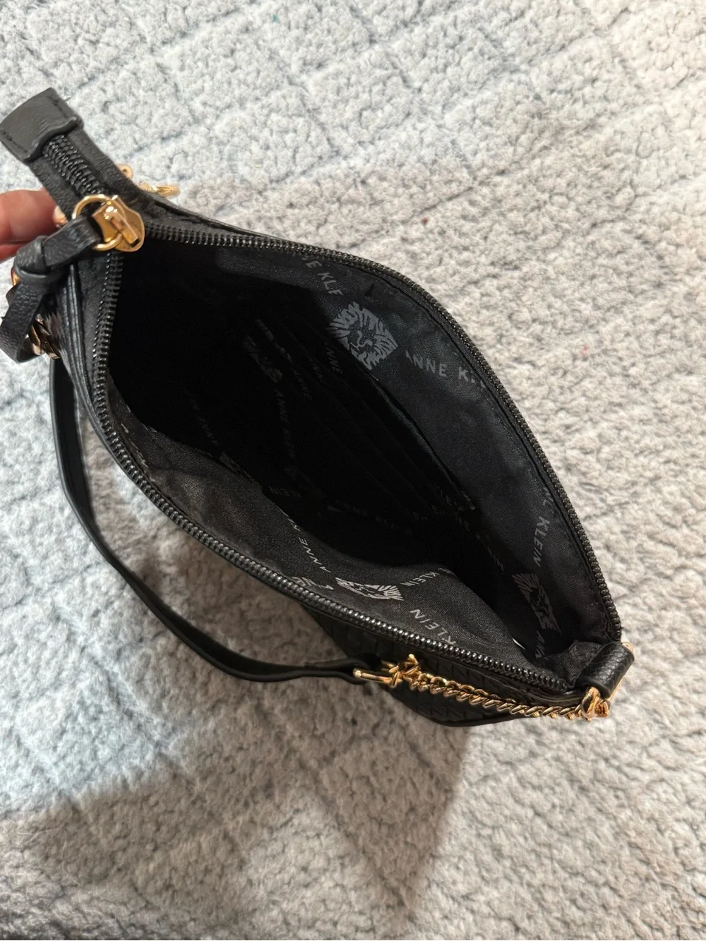 Anne Klein - Black Woven Shoulder Bag with Gold Chain Accent